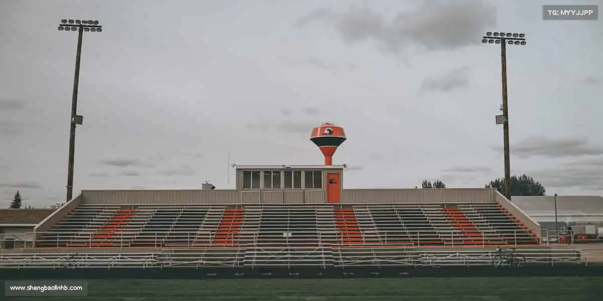 米兰milan🏋️♀️举起的不只是杠铃,更是对健康生活的坚定承诺!